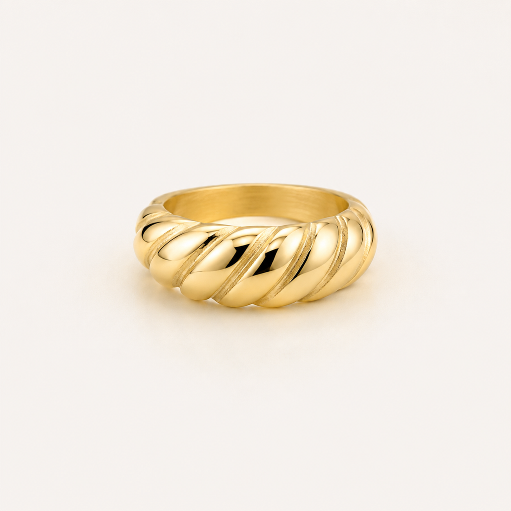 Statement gold prstan
