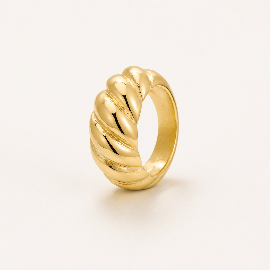 Statement gold prstan